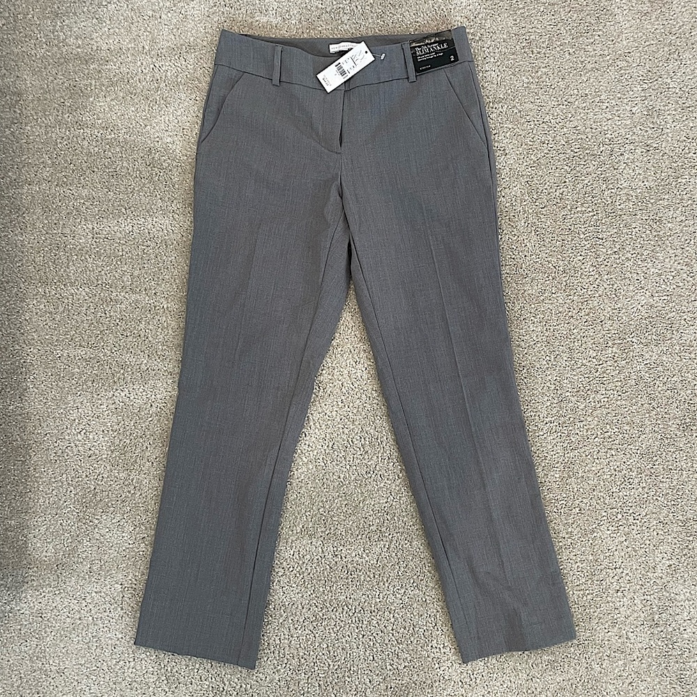 New York & Company Gray Pants Size: 2